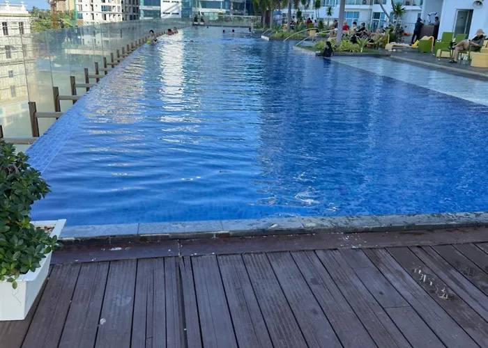 8 Newtown Mactan 3* 막탄